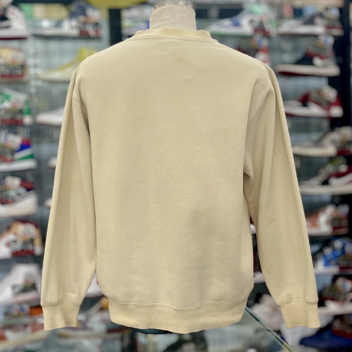 YFurugi's tweet photo. 【#Stussy】
#90s S Logo Sweatshirt

size︰S
状態︰B 
¥6,380 (in tax)

🌟秋・冬物も積極的に買取しております❕✨
ぜひ #やちかん にお持ちください（´-`）.｡oO

https://t.co/xnlEQTGsxE https://t.co/tt5hmPixVQ