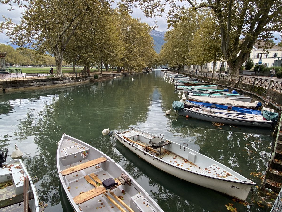 MatthewCPhotos's tweet photo. Annecy, Haute-Savoie #Annecy #France #HauteSavoie #LakeAnnecy https://t.co/ijRfWPCbh2