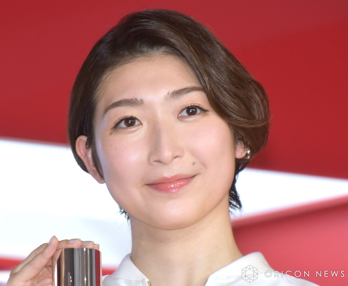 oricon's tweet photo. 池江璃花子、移植後5年
「本日完全寛解を迎えました！」報告

「とても長い5年間だった」
https://t.co/6U0lXSypaE

池江は2019年2月に白血病を公表。同月から入院生活をし、約10ヶ月後の12月に退院した。

 #池江璃花子 @rikakoikee https://t.co/bQ8volbCnn