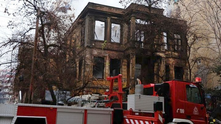 amna_news's tweet photo. #Θεσσαλονίκη: Συνολικά 19 προσαγωγές από την ΕΛ.ΑΣ. στην πρώην κατάληψη #Libertatia
https://t.co/OZzyYWJD84 https://t.co/qLwdrtMKMp