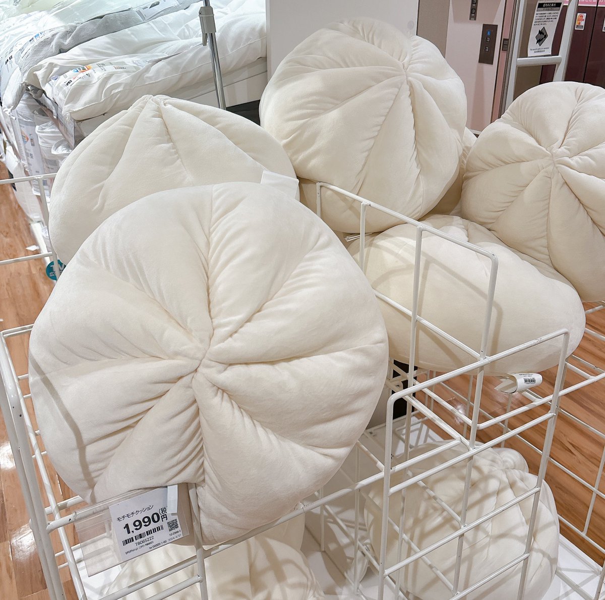 MANICO様♡ありがとうございます♡ 703号室 コラボ BIG トレーナー What it isNt ワットイット