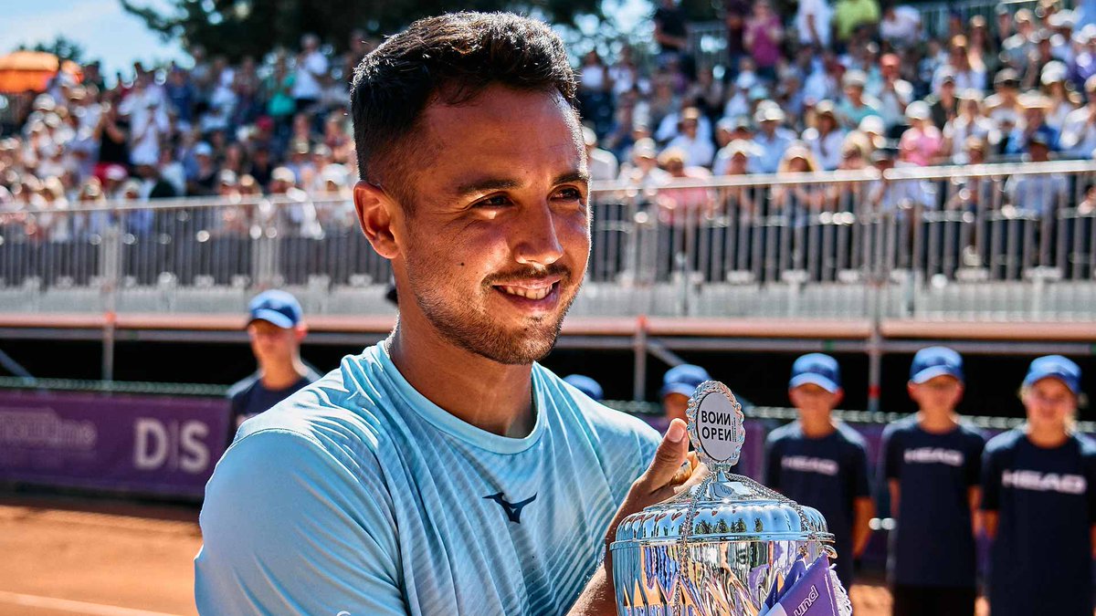 TENNIS 🎾 WAKE &amp; CASH TIME

EVERYONE that RETWEET &amp; REPLY will receive play in DM!

(must be following <a href="/DommyLocked/">Dommy</a> to dm)

Last 45 Tennis Free Plays 34-11 (75.6%)
Last 112 Tennis Free Plays 89-23 (79.5%)

#GamblingTwitter #GamblingX

KEEPING THE HEATER ALIVE 🔥
