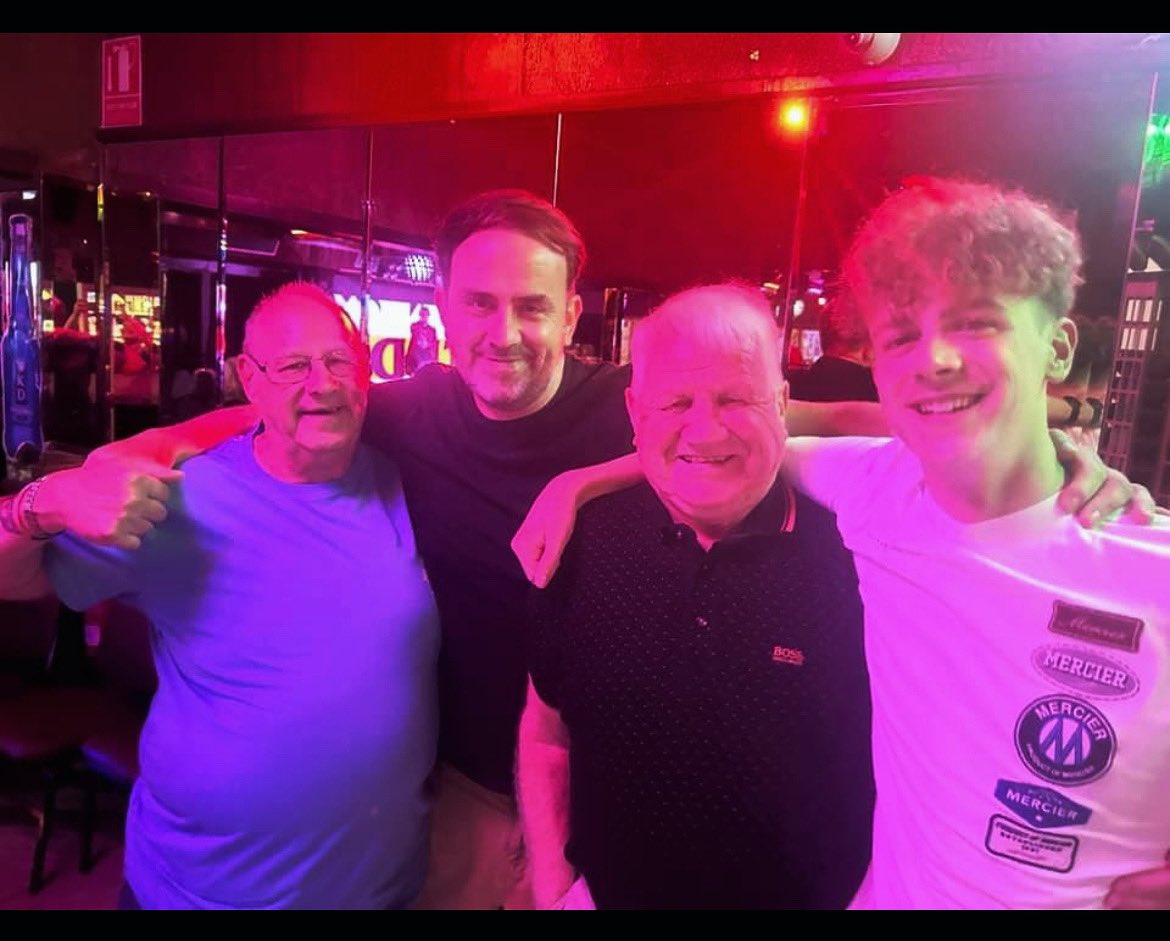 Wishing my Dad a massive Happy Birthday!! 
Hope you have a great day 🥳❤️