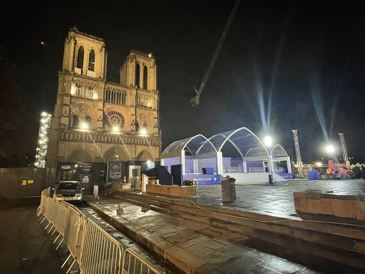 Marco_europa's tweet photo. Au revoir #Paris2024 continuons à imaginer la paix. À Rome2025 https://t.co/HRG9oEUdsq