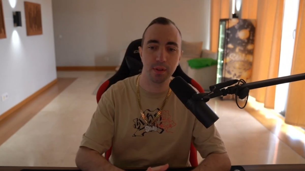 marekmental's tweet photo. @Scurrows Hab dich eben zum ersten mal gegooglet, als ob du wirklich so aussiehst 😂😂 kein wunder dass du immer so schlechte Laune hast https://t.co/c2obdv7R18