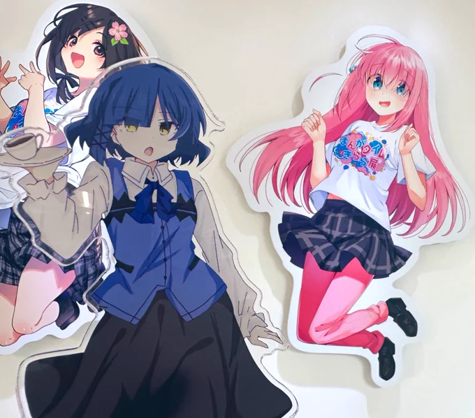 きらら展いってきました!めっちゃ楽しかったですカバー良すぎました、なによりこころぴょんぴょん山田リョウの真相を耳で体感することができたのが本当に、本当に良かったです……!!!!きらら展行かれる方は心臓を8個ほど用意していった方が最後まで生き残れます! 