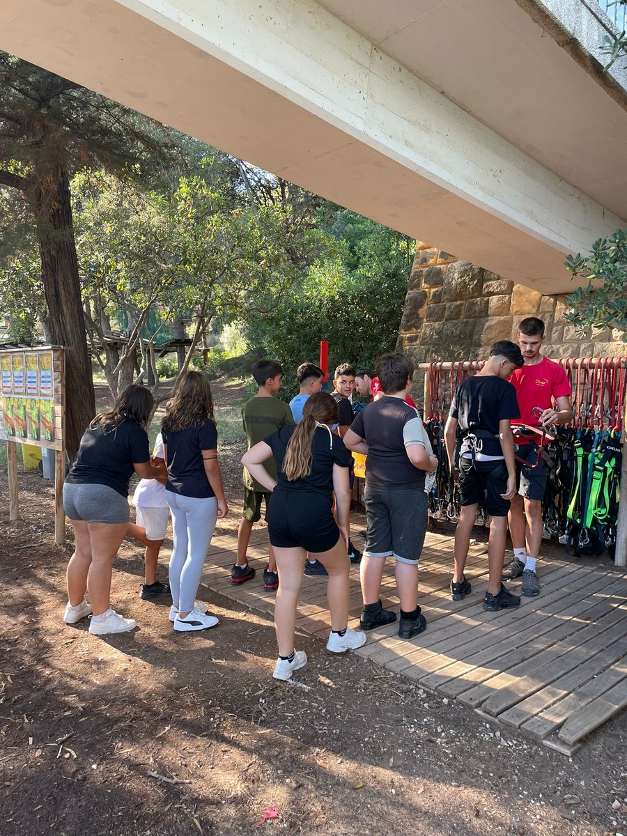 JOVENTUT | FES LA TEVA ACCIÓ
La setmana passada, alguns joves del municipi van gaudir d'una excursió a les tirolines de Coma-ruga, una activitat possible gràcies al programa "Fes la Teva Acció" del Jove del Consell Comarcal.