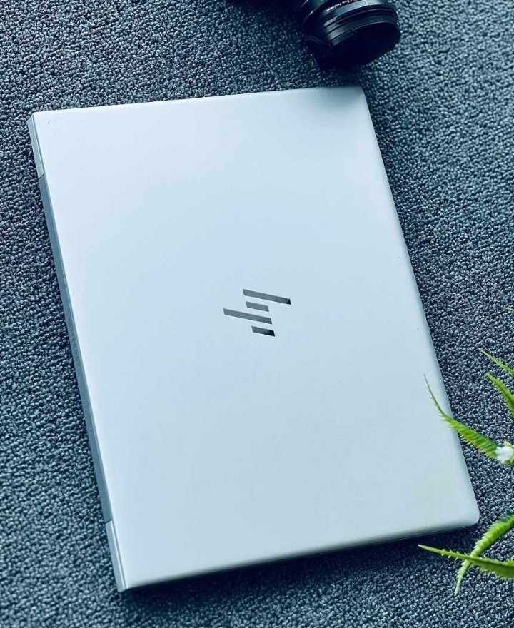 OmakuyuB's tweet image. HP EliteBook 840 G6 Intel Core i5-8th Gen ,Display: 14” Intel Core i5-8th Generation (1.6 GHz up to 4.1 GHz)
RAM: 8 GB DDR4, Storage: 256 GB SSD, Intel UHD Graphics 620 , Wireless connectivity &amp;amp; Bluetooth, Webcam: 720p HD camera 
Call/ Whatsapp:
+256787653234
+256753359233