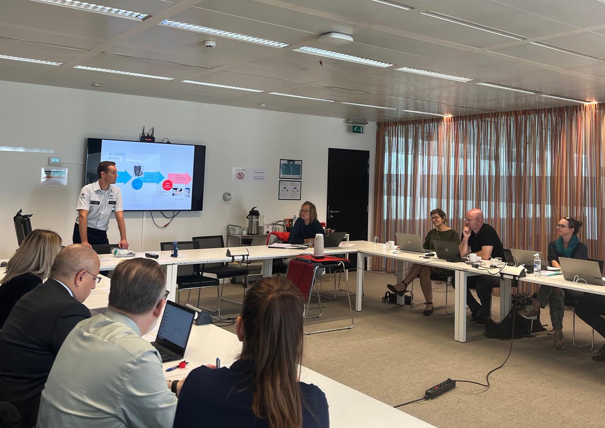 ETSC_EU's tweet photo. The EU-funded #roadsafetyexchange project was in Belgium yesterday with great insights on drink-driving policies and alcohol interlocks as a rehabilitation tool. 

Thanks to the Belgian and Polish colleagues for their contributions. 

@Transport_EU @EP_Transport @PLPermRepEU @KrajowaRadaBRD @MI_GOV_PL @PolskaPolicja 
@spfmobilite @fodmobiliteit @policefederale #viasinstitute #rauwers

https://t.co/eC6TgPnyrR