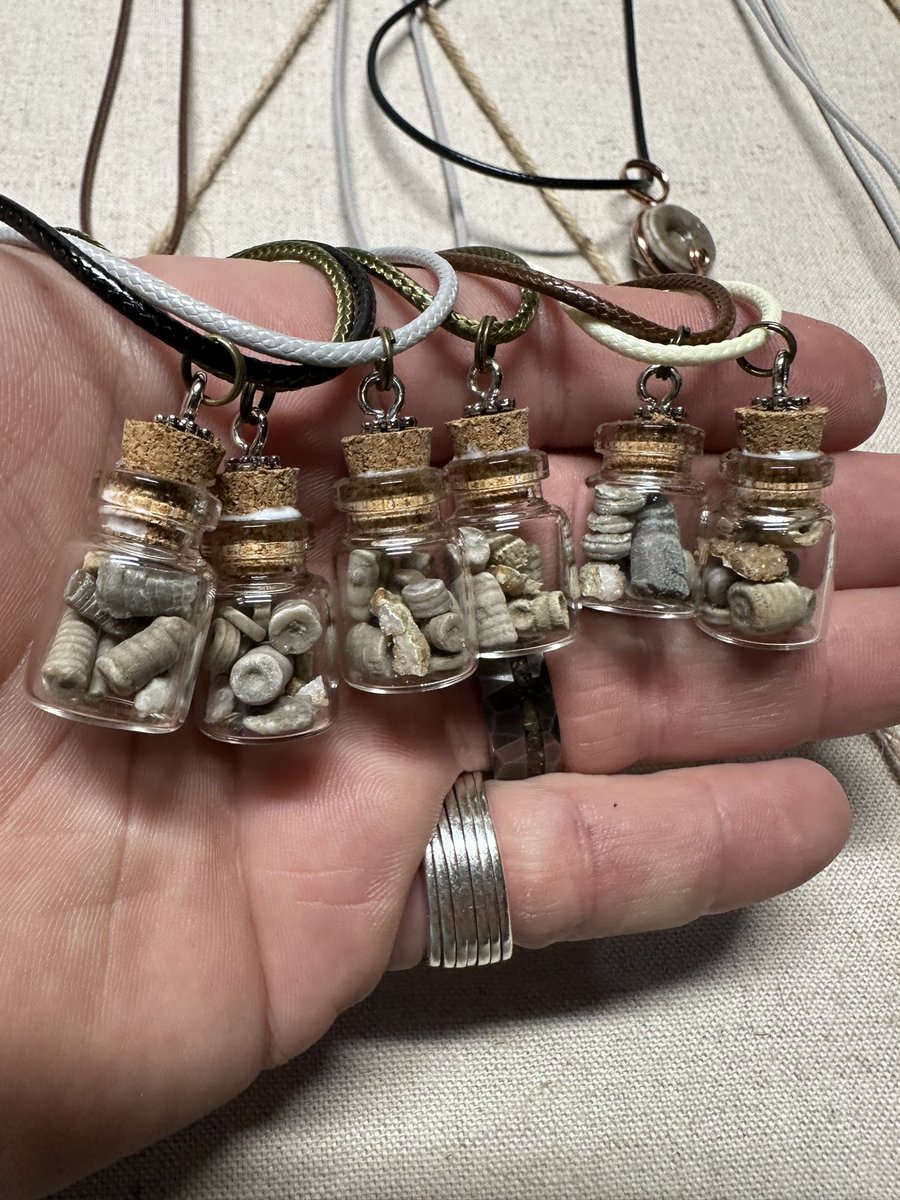 AlexLivengood1's tweet photo. Hopefully going to sell a few things I made this weekend. https://t.co/Rlri15AhOG