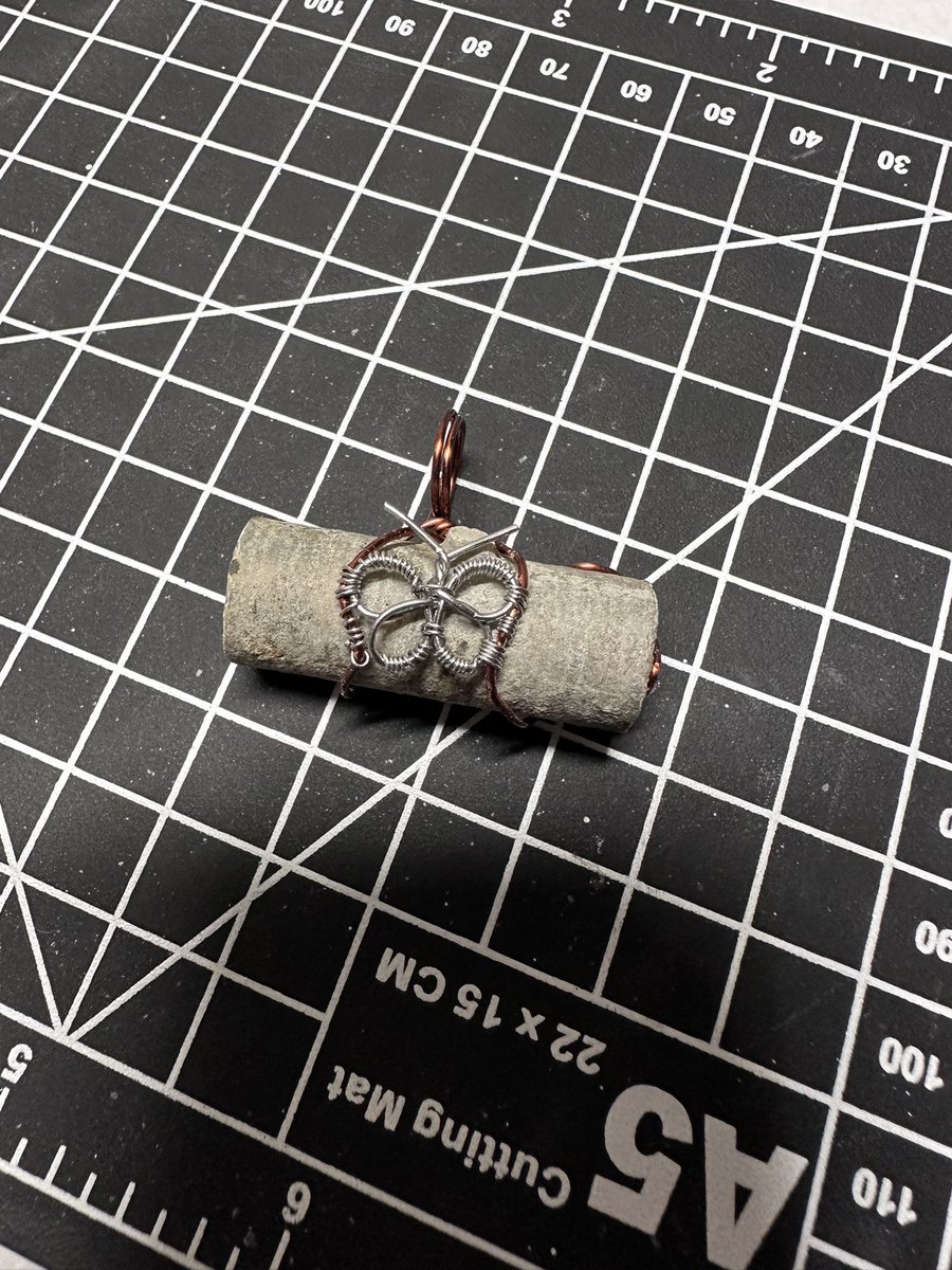 AlexLivengood1's tweet photo. Hopefully going to sell a few things I made this weekend. https://t.co/Rlri15AhOG
