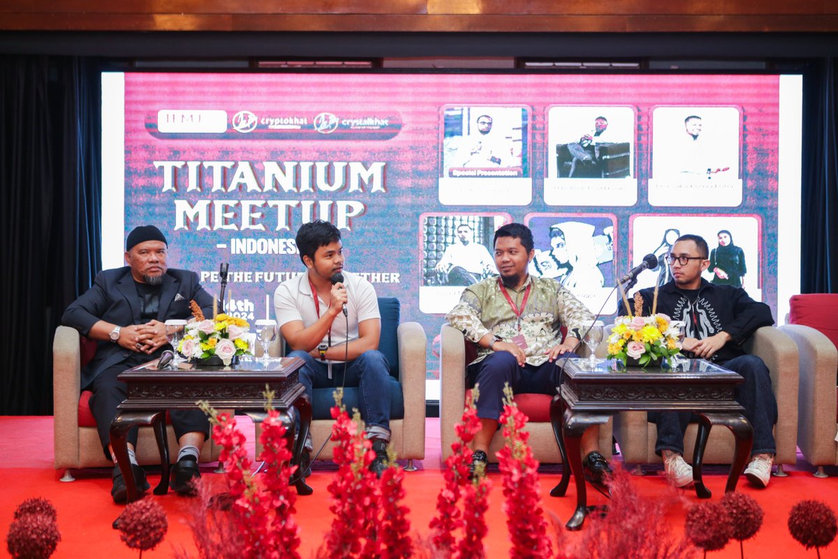 Thecryptokhat's tweet image. Check out some event highlights from the Titanium Meetup Indonesia on September 14! It was an incredible day filled with inspiring connections, insightful discussions, and unforgettable moments.

#Cryptokhat #Crystalkhat #IDNFT #NFTs #TitaniumMeetupIndonesia #TitaniumMeetup2024