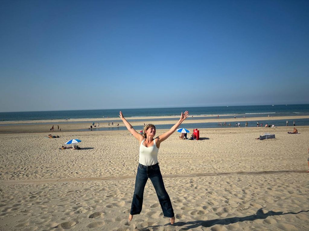 DEVatWORK63's tweet photo. Last Friday, DEV@WORK officially closed the third quarter of the year. Instead of a regular meeting, we took a refreshing trip out of the office.

This hepled us disconnect and come up with new ideas for the last quarter! Let's achieve even more in Q4!

#Q3 #Innovation #DEV@WORK https://t.co/nAhdAaeNyv