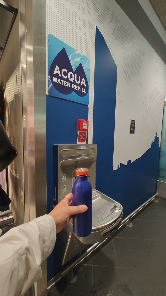 BLQairport's tweet photo. 🚰💦 Just landed or about to take off and your bottle is empty? 🌍  
✈️💧  
Here’s where to refill it:  
🔹 Check-in Area, Island A  
🔹 Schengen Departures 🛍️  
🔹 Non-Schengen Departures 🍴  
🔹 Schengen Baggage Claim 🏧  
🔹 Non-Schengen Baggage Claim 🚔  

#BLQInnovability https://t.co/T9l9kdIe1i