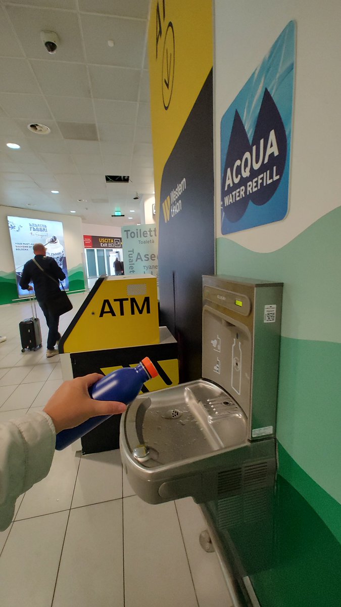 BLQairport's tweet photo. 🚰💦 Just landed or about to take off and your bottle is empty? 🌍  
✈️💧  
Here’s where to refill it:  
🔹 Check-in Area, Island A  
🔹 Schengen Departures 🛍️  
🔹 Non-Schengen Departures 🍴  
🔹 Schengen Baggage Claim 🏧  
🔹 Non-Schengen Baggage Claim 🚔  

#BLQInnovability https://t.co/T9l9kdIe1i