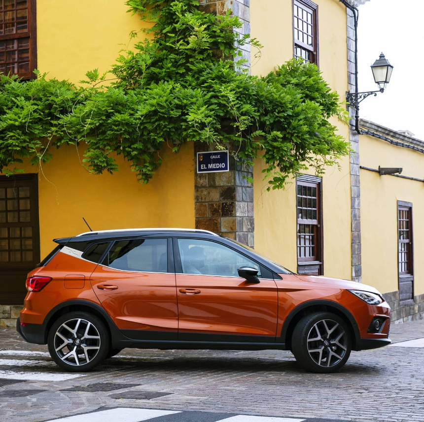 SEAT_Tenerife's tweet photo. Día 26 de septiembre . Sabemos que el mes cuesta, pero con el #SEATArona tus fines de semana se harán mucho más llevaderos. 🌞🚙 ¿Qué planes tienes? Cuéntanos.

➡ https://t.co/zIRXctDoxX 

#SEAT #Instacars #motor #style #RahnAuto #instaAuto https://t.co/ZvQS2Advjy