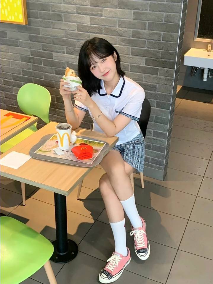 Jana Kaczka I'm thoroughly impressed by the quality of this content. Your advice is golden. Thanks, bro.Jana Kaczka