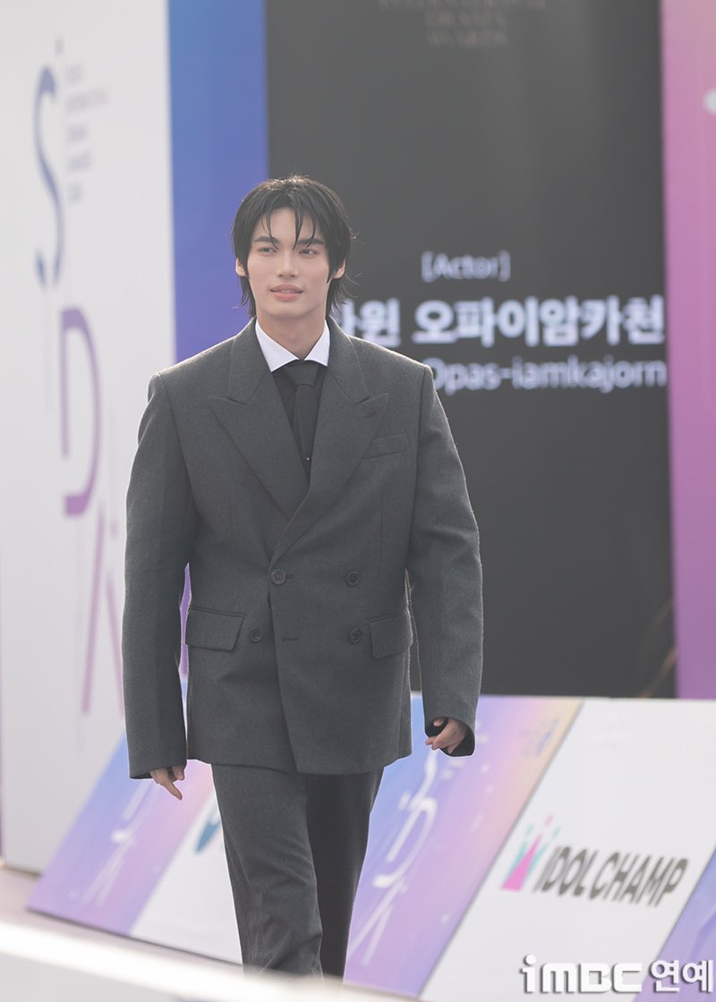 __opywpy__'s tweet photo. cr. iMBC 연예

WIN SDA AWARDS 
#SDA2024xWinMetawin 
#SeoulInternationalDramaAwards
#OutstandingAsianStar
#SDA2024
#winmetawin https://t.co/KWk7Muu2uj