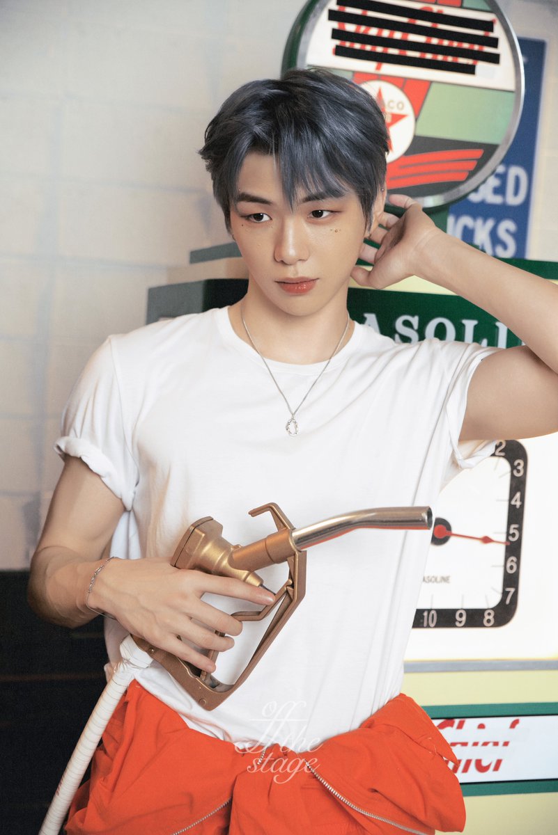 찌릿찌릿 ❣ 강다니엘 PHOTO 대방출🎵
강다니엘의 다른 사진은 CHKCHK 유튜브 채널로 찾아와📷

▶youtube.com/@CHKCHK_Offici…

<a href="/kd_officialx/">강다니엘(KANGDANIEL)</a>

#OffTheStage #CHKCHK #강다니엘 #KANGDANIEL