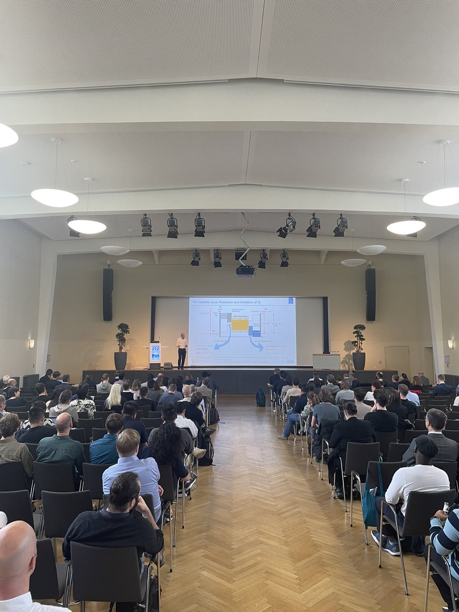 AK Adelhelm (@adelhelm_group) on Twitter photo To start the final day, <a href="/Janek_Lab_JLU/">Juergen Janek</a>, from JLU, will present a talk titled âSodium Solid State Batteries and their Materials Challengesâ To start the final day, <a href="/Janek_Lab_JLU/">Juergen Janek</a>, from JLU, will present a talk titled âSodium Solid State Batteries and their Materials Challengesâ