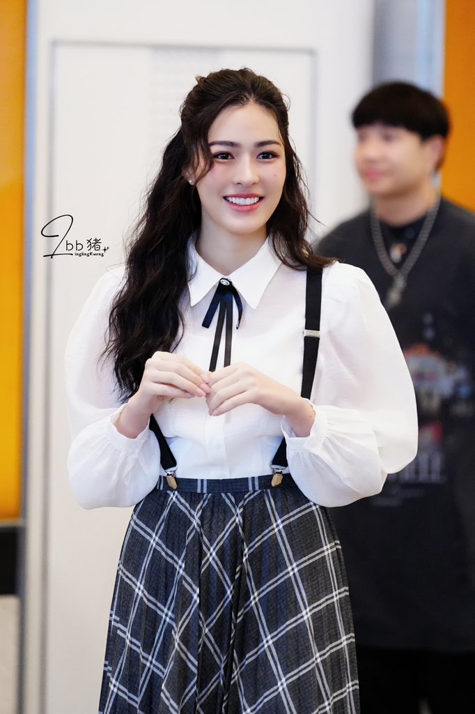 agloph's tweet photo. Your smile is my energy booster 😍

LINGLING PR MYCHERIE AMOUR
#linglingkwong https://t.co/RmuEagCUKi