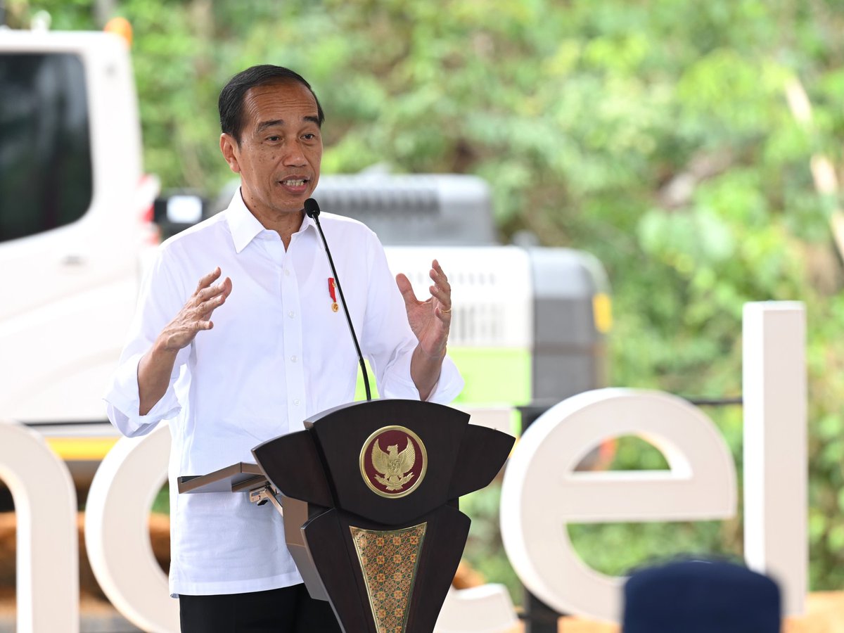 Joko Widodo tweet media