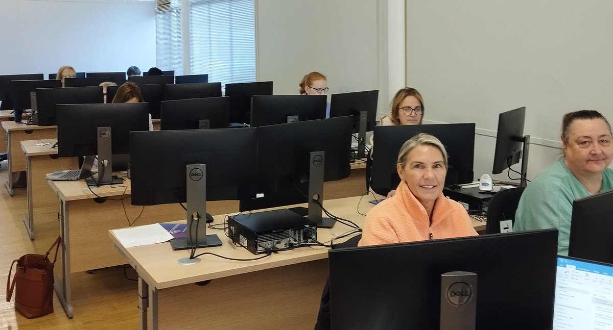 StephanieLKelly (@stephanielkell4) on Twitter photo Another early start for our Admin staff but great atmosphere in the room this morning! Dry run day 2 for bedded cutover in <a href="/NHSCTrust/">Northern Trust</a>. A very important step in the process! Thanks to everyone here for your enthusiasm and eagerness <a href="/GRTraub/">Gillian Traub</a> <a href="/neilmartin111/">Neil Martin</a> <a href="/jenniferwelshbt/">Jennifer Welsh</a> Another early start for our Admin staff but great atmosphere in the room this morning! Dry run day 2 for bedded cutover in <a href="/NHSCTrust/">Northern Trust</a>. A very important step in the process! Thanks to everyone here for your enthusiasm and eagerness <a href="/GRTraub/">Gillian Traub</a> <a href="/neilmartin111/">Neil Martin</a> <a href="/jenniferwelshbt/">Jennifer Welsh</a>