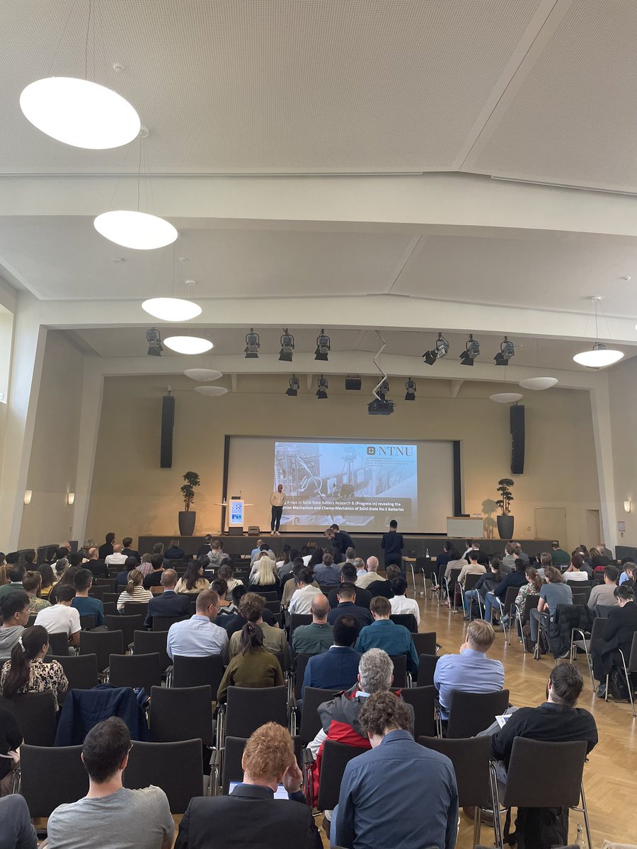 AK Adelhelm (@adelhelm_group) on Twitter photo After a great initial presentation, <a href="/EnMatLab/">Daniel Rettenwander</a>, from NTNU, will talk about âRevealing the Reaction Mechanism and Chemo-Mechanics of Solid-State Na-S Batteriesâ After a great initial presentation, <a href="/EnMatLab/">Daniel Rettenwander</a>, from NTNU, will talk about âRevealing the Reaction Mechanism and Chemo-Mechanics of Solid-State Na-S Batteriesâ