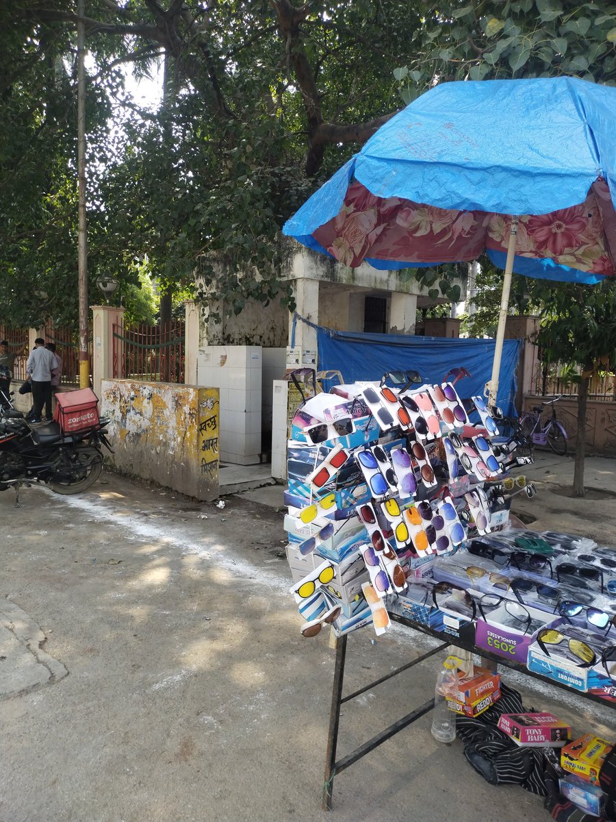 PANKAJ SAXENA (@pankajs17100509) on Twitter photo <a href="/Shahjahanpur_NN/">NAGAR NIGAM SHAHJAHANPUR</a> <a href="/dmupsha/">DM SHAHJAHANPUR</a> महोदय, जनपद शाहजहांपुर के शहीद उधान के बराबर में एक पीपल के पेड़ के नीचे ही शौचालय बना दिया गया है जिस से हिंदू धर्म की भावनाएं आहत हो रही है। महोदय से निवेदन है की जल्द से जल्द इसको तोड़ के कहीं और शौचालय का निर्माण कराकर आम जन को सुविधा प्रदान करें। <a href="/Shahjahanpur_NN/">NAGAR NIGAM SHAHJAHANPUR</a> <a href="/dmupsha/">DM SHAHJAHANPUR</a> महोदय, जनपद शाहजहांपुर के शहीद उधान के बराबर में एक पीपल के पेड़ के नीचे ही शौचालय बना दिया गया है जिस से हिंदू धर्म की भावनाएं आहत हो रही है। महोदय से निवेदन है की जल्द से जल्द इसको तोड़ के कहीं और शौचालय का निर्माण कराकर आम जन को सुविधा प्रदान करें।