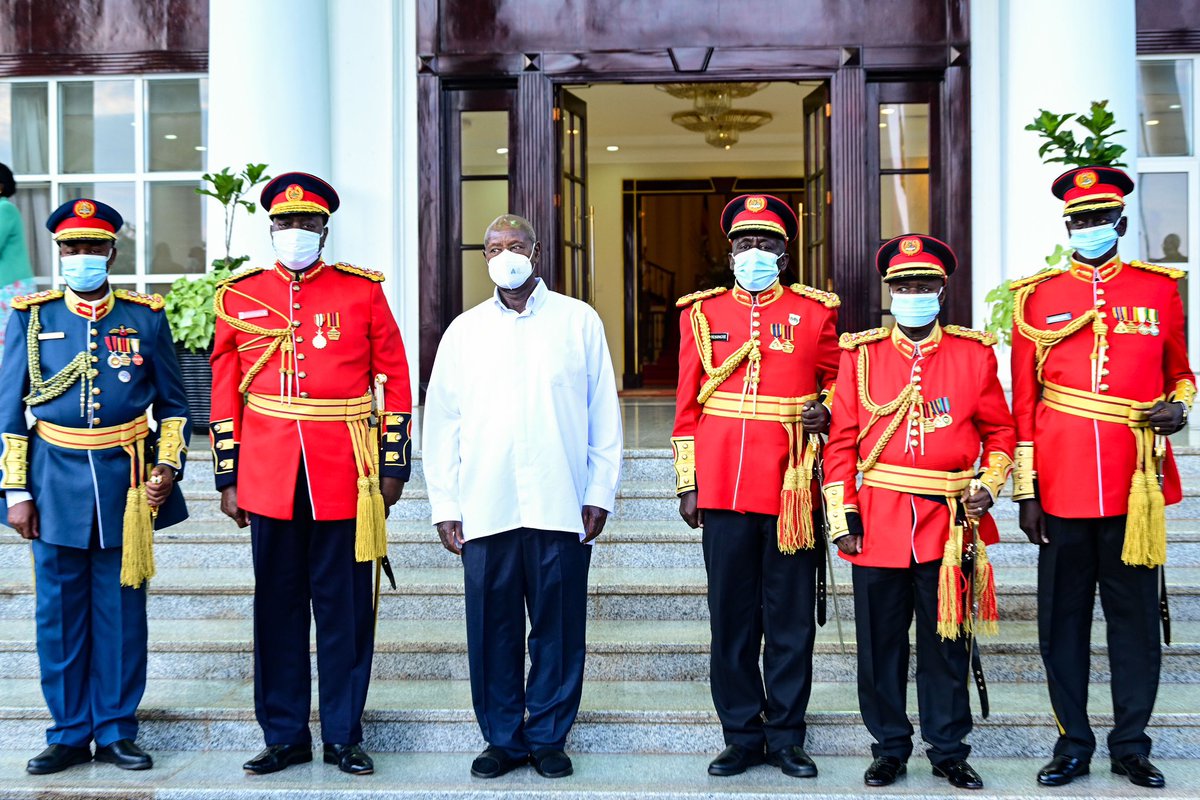 KagutaMuseveni's tweet photo. Yesterday, I presided over the retirement ceremony of Army Generals Silver Kayemba, Charles Kisembo, Godard Busingye, Fred Karara, and CA Kasaija. Their service to our country has been invaluable.
 
We worked hard to ensure that our soldiers retire with a good package. In line with this commitment, we established a casualty unit in Mubende. It is essential that soldiers who have been injured or disabled while serving in the army are not left in vulnerable situations upon their return to their villages, especially considering the low salaries they receive.