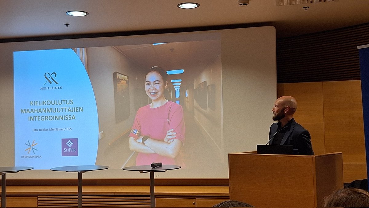 <a href="/HDLsaatio/">Diakonissalaitos</a> Mehiläisen henkilöstöjohtaja <a href="/TTulokas/">Tatu Tulokas</a> puhuu kielikoulutuksen merkityksestä maahanmuuttajien integroinnissa. <a href="/MehilainenOy/">Mehiläinen</a>