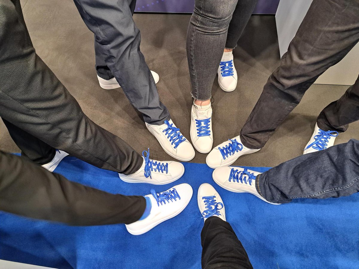 Videojet_DE's tweet photo. Wir freuen uns, den zweiten Tag auf der Fachpack zu starten! 📍 Nürnberg, Stand 1-312 in Halle 1. Erkunden Sie unsere Produkte, erleben Sie Demos und diskutieren Sie Vorteile mit uns! 🚀 Letzte Chance auf kostenlose Tickets:https://t.co/hbhzuzRcOn

#FACHPACK #Verpackungsindustrie https://t.co/8IfNmsSQ5z