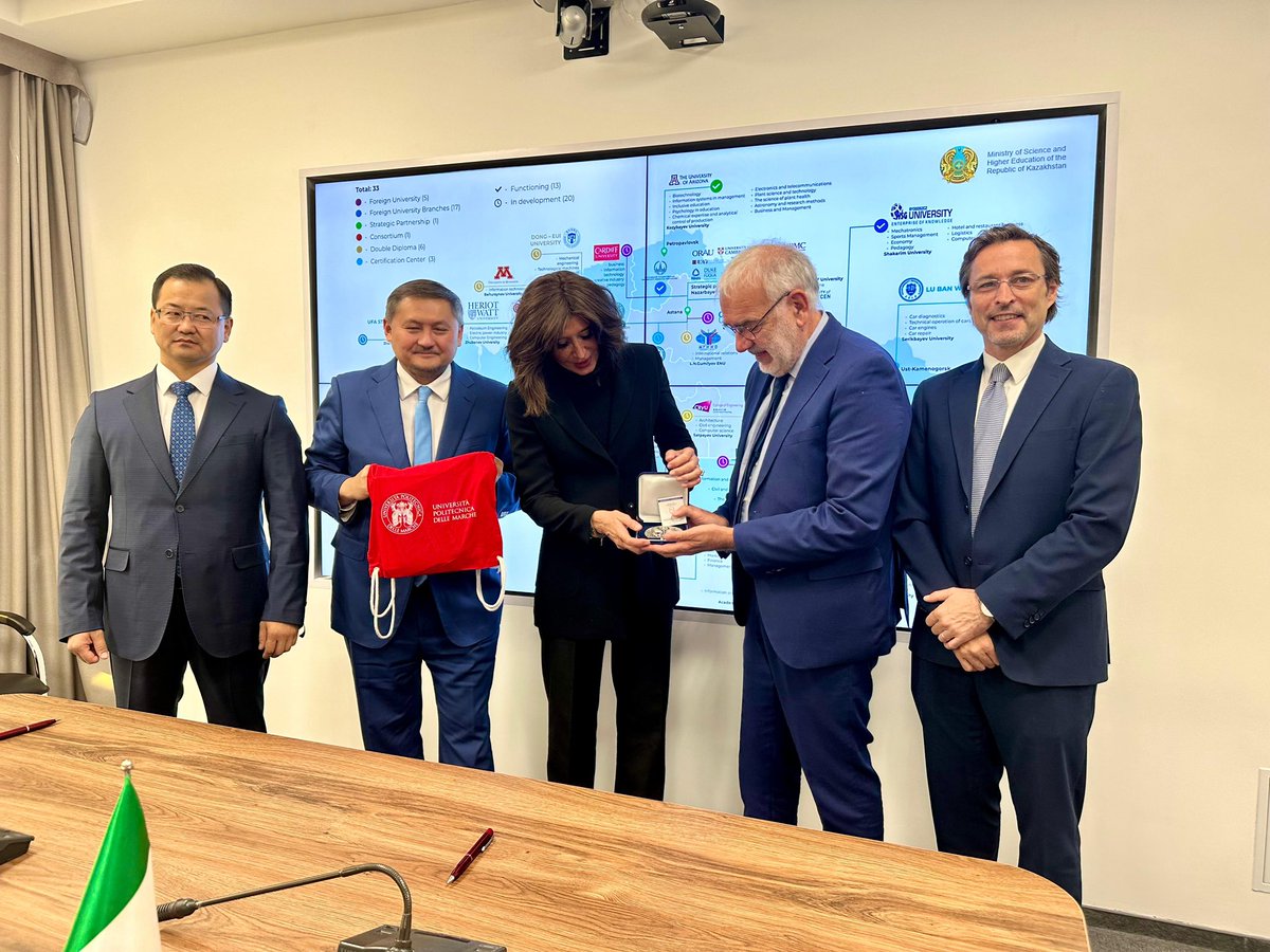 BerniniAM's tweet photo. 🇮🇹🇰🇿

Oggi ad Astana ho avuto il piacere di incontrare il Ministro della Scienza e dell’Educazione Superiore, @SayasatNurbek. 

L'istruzione e la formazione superiore sono pilastri fondamentali per garantire a un Paese un futuro di crescita. Il Kazakistan è già un hub di riferimento per la formazione nell'Asia centrale, e l'Italia è pronta a dare un contributo significativo per rafforzare questo ruolo.

Stiamo lavorando insieme per lanciare progetti di ricerca congiunti entro fine anno.

È stato un vero piacere essere presente alla firma dell’accordo di cooperazione tra @UnivPoliMarche e Zhetysu University

Questa partnership focalizzata sulle scienze agrarie aggiunge un ulteriore tassello nel percorso di promozione  dell'eccellenza accademica e dell'innovazione. 

La collaborazione tra università non solo supera i confini, ma apre anche nuove prospettive per la ricerca, lo scambio culturale e le opportunità educative. 
Ma i benefici non si fermano qui: queste collaborazioni hanno un impatto positivo anche per il mondo imprenditoriale, creando un ponte tra ricerca e mercato. 

Le imprese possono infatti accedere a nuove competenze, tecnologie e talenti formati secondo standard internazionali, potenziando la propria competitività e innovazione.

-

Today in Astana I had the pleasure of meeting the Minister of Science and Higher Education, @SayasatNurbek.

Higher education and training are key pillars in ensuring a country's future growth. Kazakhstan is already a reference hub for education in Central Asia, and Italy is ready to make a significant contribution to strengthen this role.

We are working together to launch joint research projects by the end of the year.

It was a real pleasure to be present at the signing of the cooperation agreement between @univpolimarche and zhetysu university. This partnership focused on agricultural sciences adds another step on the path of promoting academic excellence and innovation. 

Collaboration between universities not only crosses borders, but also opens up new perspectives for research, cultural exchange and educational opportunities. 
But the benefits do not stop there: these collaborations also have a positive impact on the business world, creating a bridge between research and the market. Indeed, companies can access new skills, technologies and talent trained to international standards, enhancing their competitiveness and innovation.