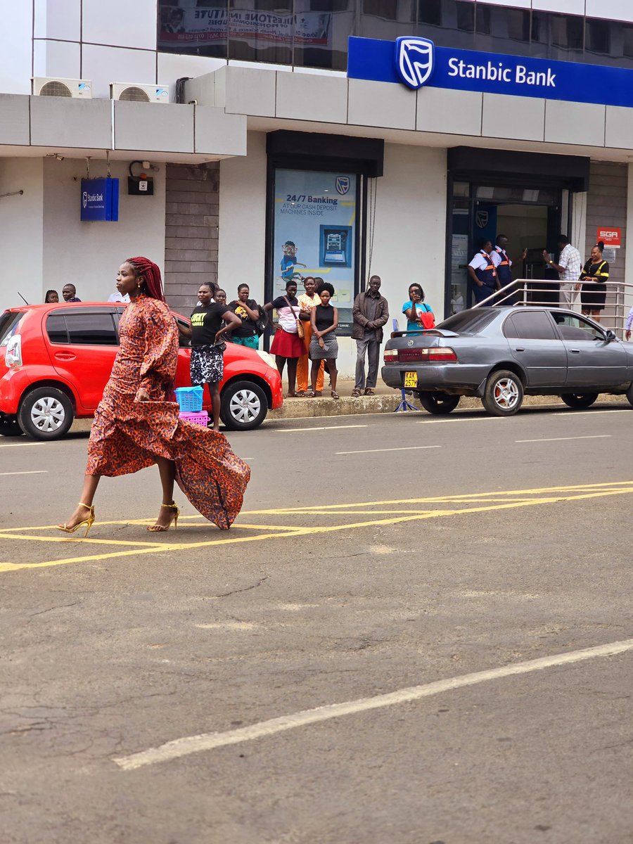 magicalkenya's tweet photo. The streets of Kisumu came alive this #WorldTourismWeek as young men and women graced the city with vibrant displays of culture, beauty, and fashion. From traditional Kisumu attire to stunning African designs, the models wowed the crowd with their elegance and pride. The cheers and support from the people made the event truly unforgettable, celebrating the rich heritage of Kisumu, Kenya, and Africa as a whole.

#MagicalKenya #TembeaKenya #BucketlistDestination #WelcomeHome🇰🇪