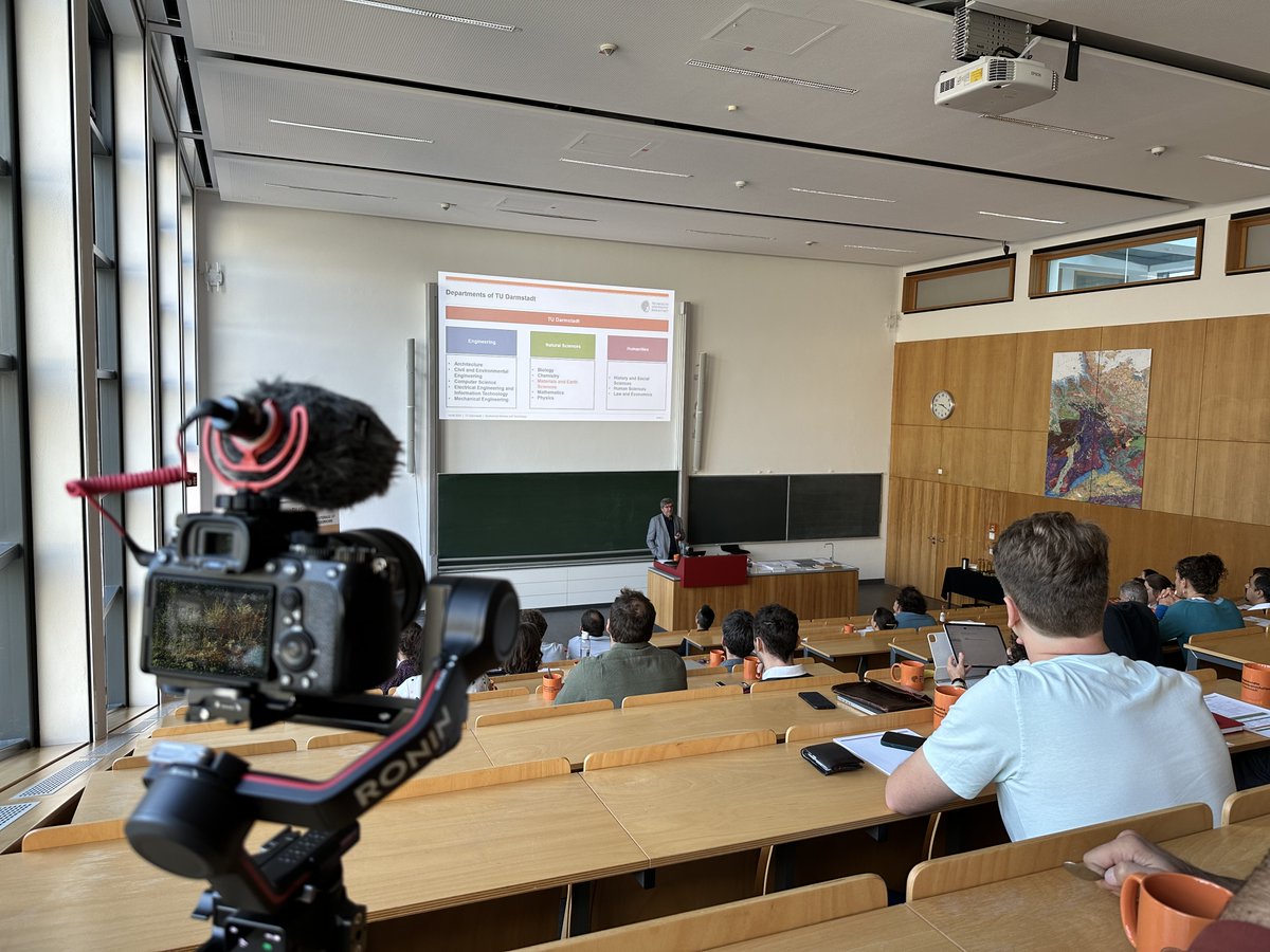 🎥 Second shoot for the European Push-it project🇪🇺! After our first video in Delft🇳🇱, we visited Darmstadt University (<a href="/TUDarmstadt/">TU Darmstadt</a>)🇩🇪. This pilot site is developing underground heat storage. Interview with Prof. Ingo Saas on the purpose and societal significance of this project.