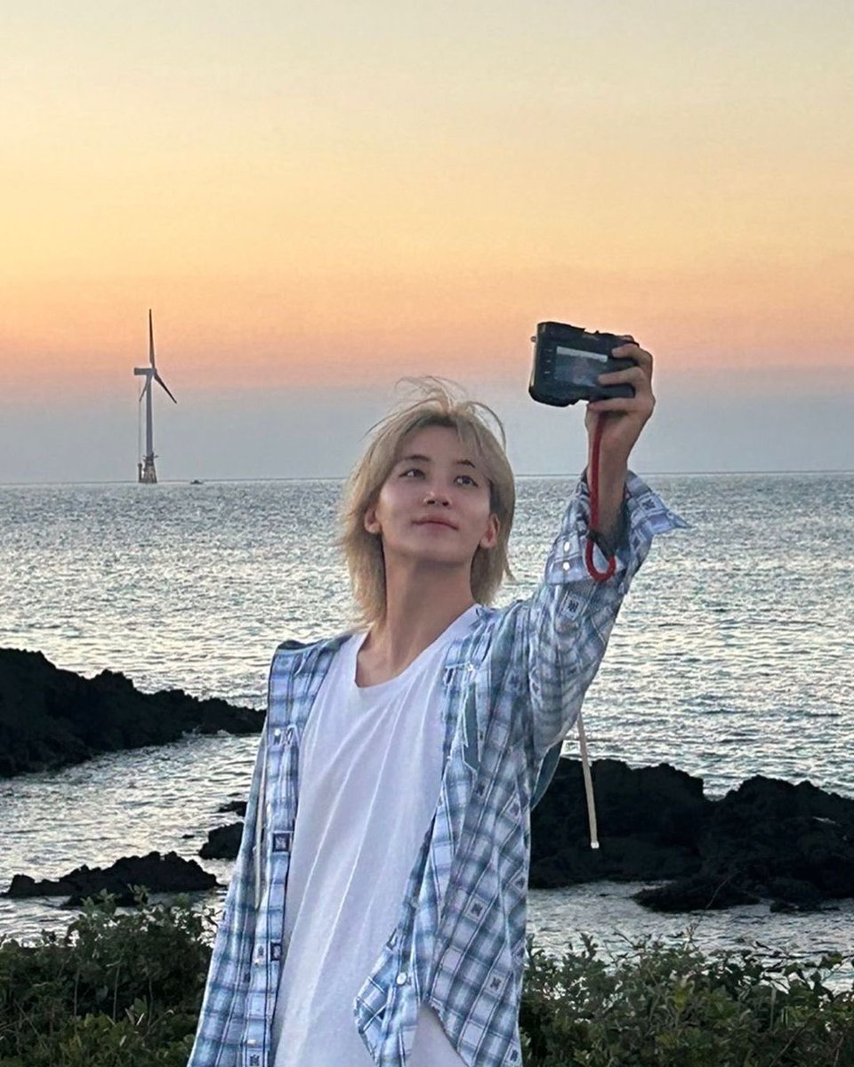wonubliss's tweet photo. jeonghaniyoo_n 🤍🌅  #정한 https://t.co/zyDtlrZNJb