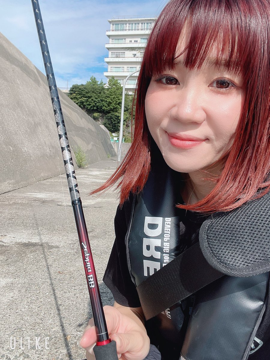 nana_shoa's tweet photo. おにゅーロッド!
イカ釣れた☺️
#shimano
#sephiabb
#エギング https://t.co/pxMFGIFZTO