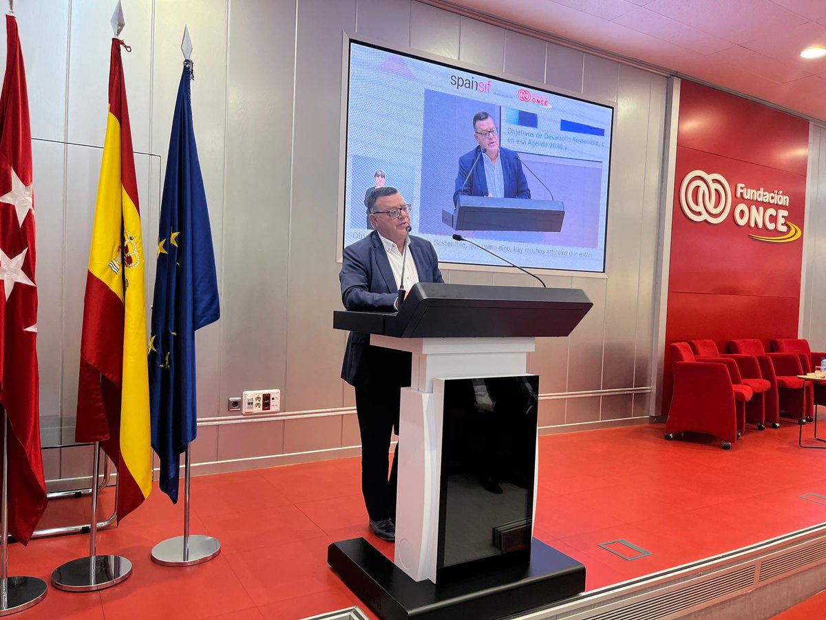 Hoy acogemos la Jornada 'Debida diligencia y derechos humanos en las finanzas sostenibles', organizada por  <a href="/Spainsif/">Spainsif</a>.

"El papel de las finanzas es clave para cualquier avance hacia un mundo más sostenible ambientalmente e inclusivo y justo socialmente", Mtnez Donoso, director