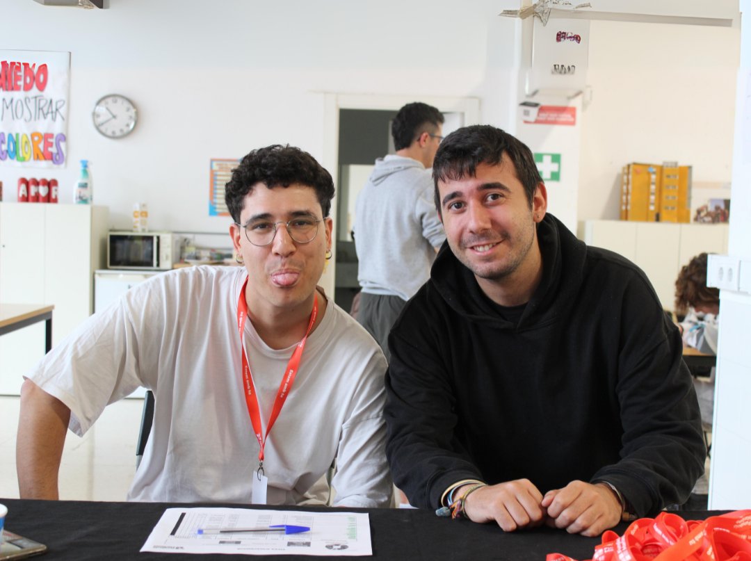 Fundació Marianao (@fmarianao) on Twitter photo 🫂 Vols fer voluntariat?
Hi ha un espai per tu!
El voluntariat és clau per transformar la societat i fer possible que molts projectes socials com el nostre funcionin. Més informació aquí o a voluntariat@marianao.net.
#SomVoluntariat
#SomMarianao
🔗 marianao.org/fes-voluntaria… 🫂 Vols fer voluntariat?
Hi ha un espai per tu!
El voluntariat és clau per transformar la societat i fer possible que molts projectes socials com el nostre funcionin. Més informació aquí o a voluntariat@marianao.net.
#SomVoluntariat
#SomMarianao
🔗 marianao.org/fes-voluntaria…
