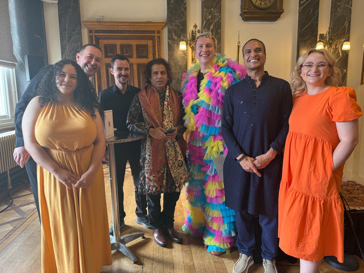 BirmCons's tweet image. ✨Yesterday, RBC joined @joelycett for the International Day of Birmingham launch!✨Joined by RBC&apos;s Chair of the Indian Council for Cultural Relations Ustad Johar Ali, Mendi Singh, RBC staff—Richard Shrewsbury, Jeremy Clay, Rose Johnson—together with RBC student India Harding!