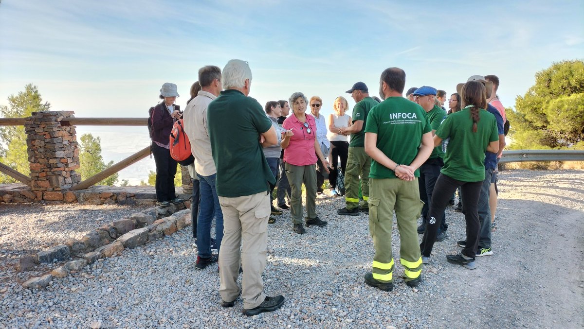 Segundo día en la 62 Reunión Científica de la SEP en Almería. Hoy vamos a ver en Sierra Gador y Campo de Dalias uso múltiple, pastoreo, agricultura, quemas prescritas... #pastos2024