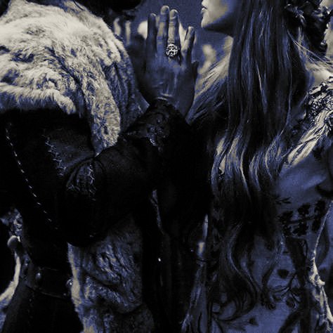 ᅠᅠ𝖑𝐚𝐝𝐲ᅠ𝐬𝐚𝐫𝐫𝐚 𝐬𝐭𝐚𝐫𝐤 .ᅠᅠ tweet media