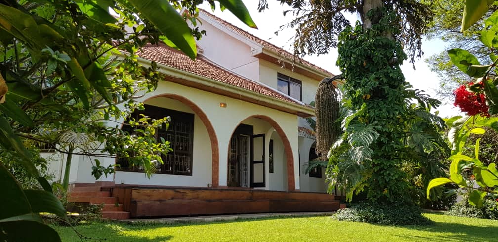 Oceans Estate Agents tweet media