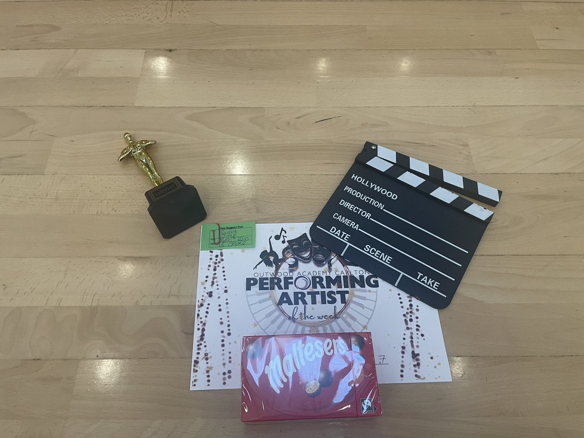 Who will be this week’s Performer of the week??
 #celebratingexcellence
#itswhoiam
#beextraordinary
<a href="/OACarlton/">OA Carlton</a>