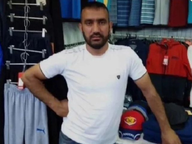 baruablasi's tweet photo. Bartın pazarı;

-Deneme kabini nerde abi?

-Yabancı yok krdsm soyun https://t.co/uAAgH5CyZX