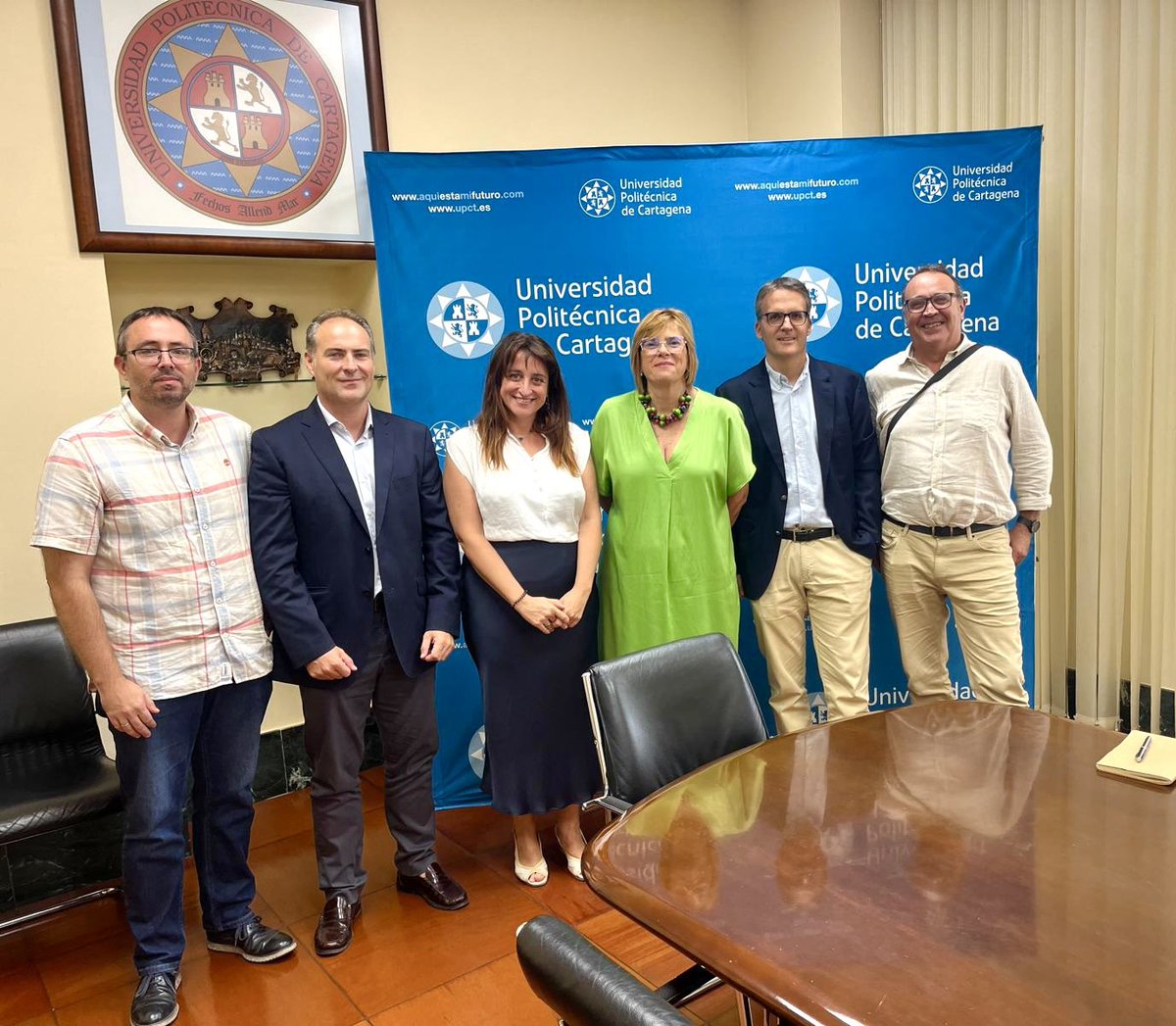 💼 Ayer tuvimos un encuentro de trabajo sumamente productivo en el que se profundizó en las sinergias y oportunidades de colaboración entre la <a href="/UPCToficial/">Universidad Politécnica de Cartagena | UPCT</a>, CEEIC e <a href="/infoRMurcia/">Instituto de Fomento</a>.

🤝🏻 Se exploraron diversas líneas de cooperación para apoyar el emprendimiento universitario.