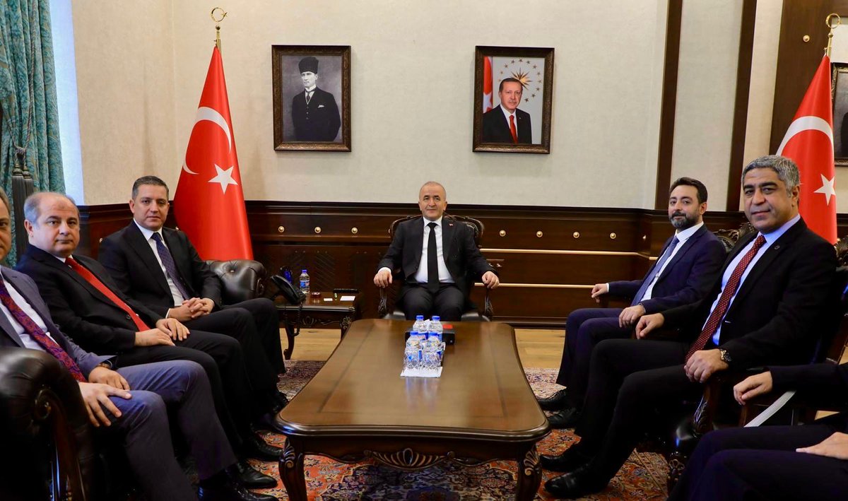 ELAZIĞ VALİLİĞİ’Nİ ZİYARET ETTİK.