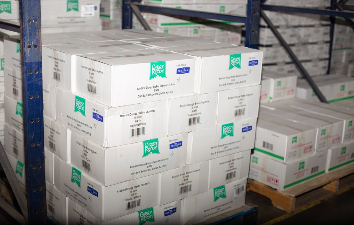 SBertramFoods's tweet photo. Having 7 of our own brands means we can deliver high quality food for incredible prices, never running out of the products you need. 

#KosherFood #FoodDistribution #FoodService https://t.co/ssSoETN6hD
