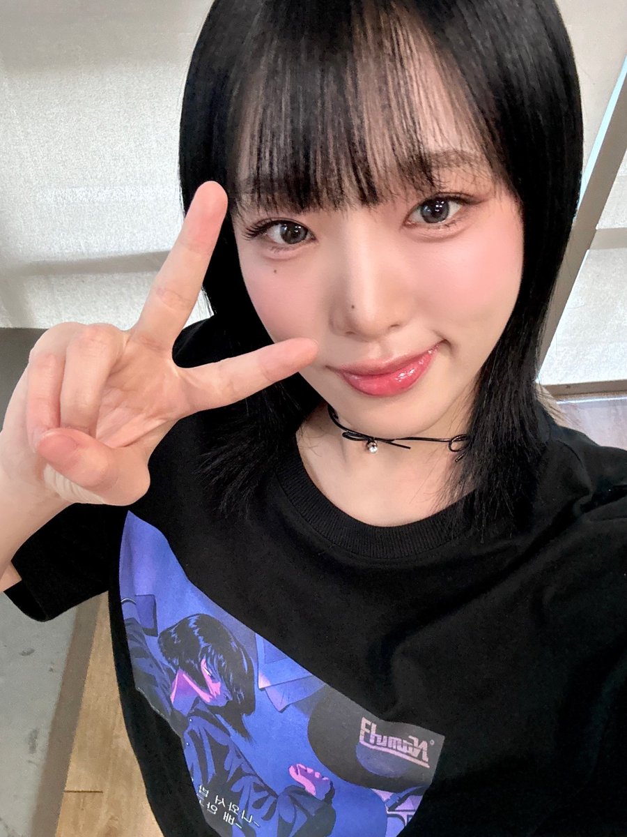[📸YENA PIC]

24.09.25 #짠남자

국전에 가면
치즈 냥이도 있고🐈 
아파트도 있고🏠
예나도 있고💟

지구미도 기세 준비 됐지? 🌎
예나 사랑은 기세다! 💛

#최예나 #예나 #YENA
#네모네모