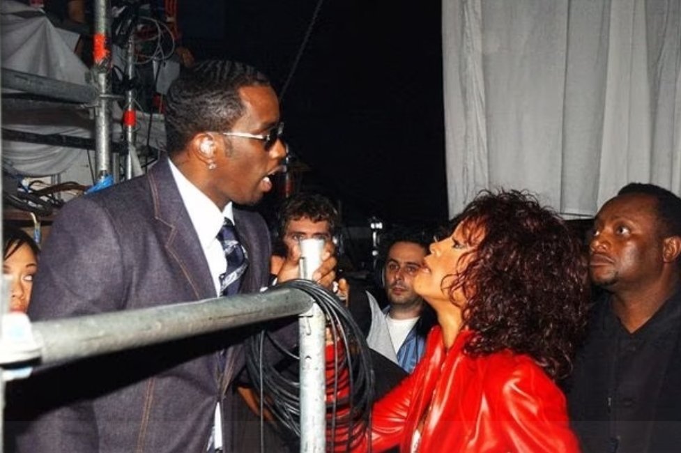 Whitney Houston asesinada? 😱 Con todo el drama de Diddy ...